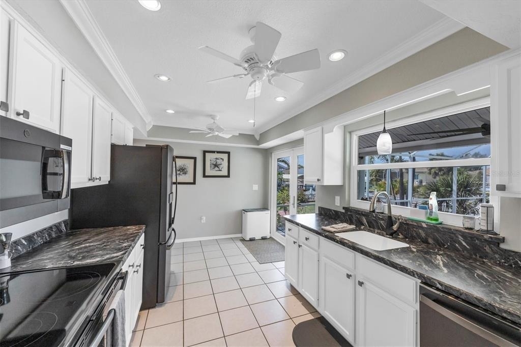 2684 Titania Road - Photo 16
