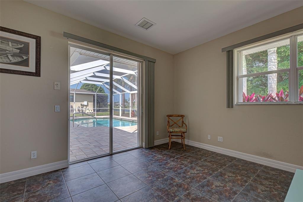 956 Boundary Boulevard - Photo 42