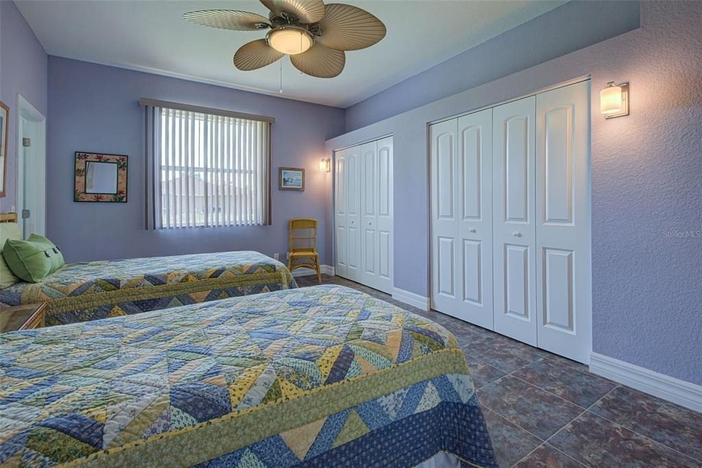 956 Boundary Boulevard - Photo 35