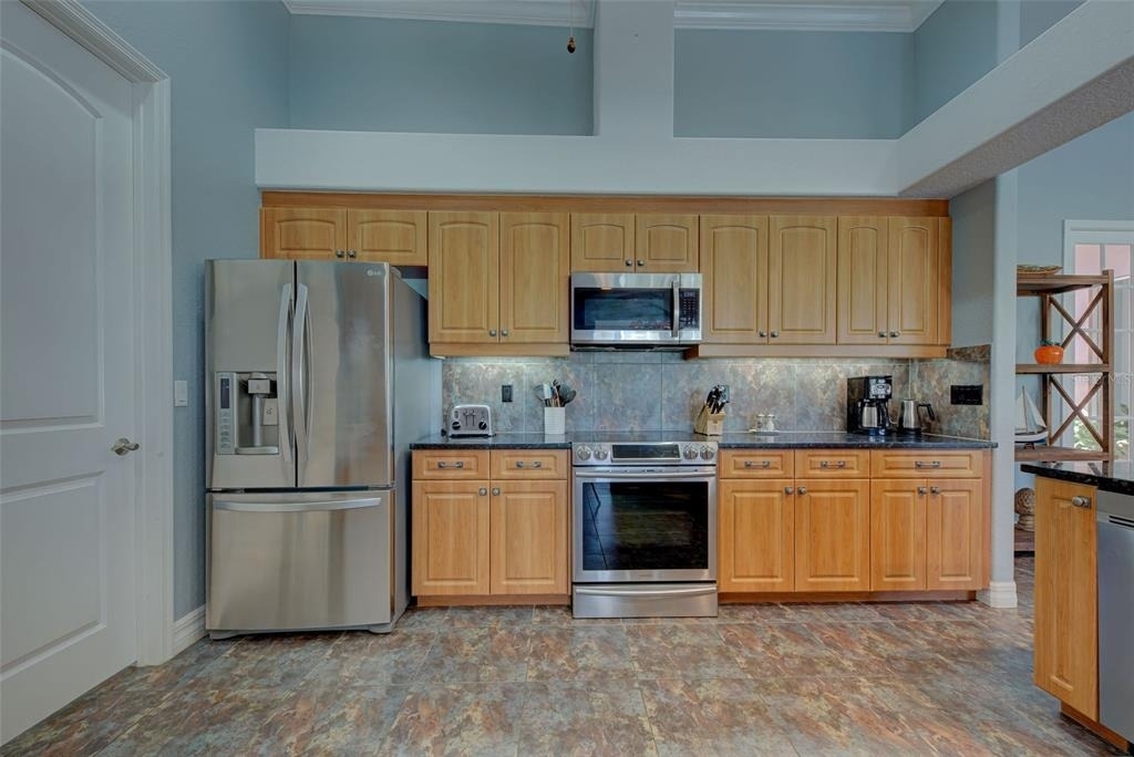 956 Boundary Boulevard - Photo 18