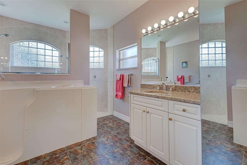 956 Boundary Boulevard - Photo 29