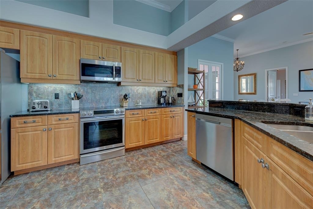 956 Boundary Boulevard - Photo 17