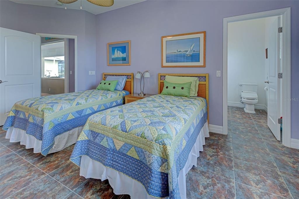 956 Boundary Boulevard - Photo 37