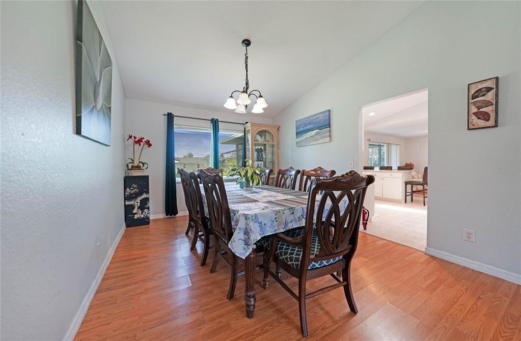 590 Ridgewood Street Nw - Photo 6