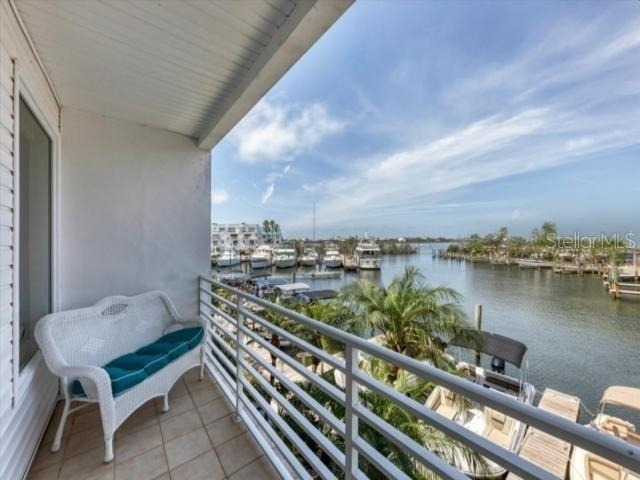 8272 Harborside Circle - Photo 23