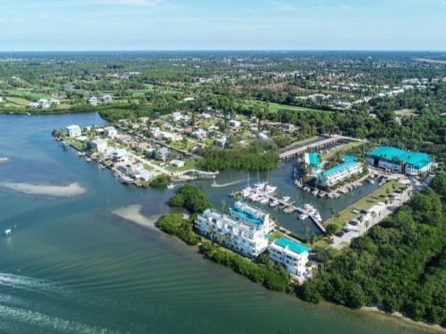8272 Harborside Circle - Photo 40