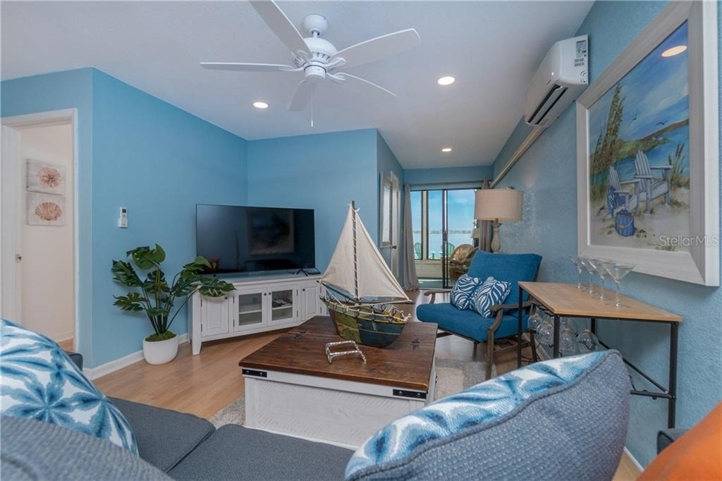 5041 N Beach Rd. - Photo 3