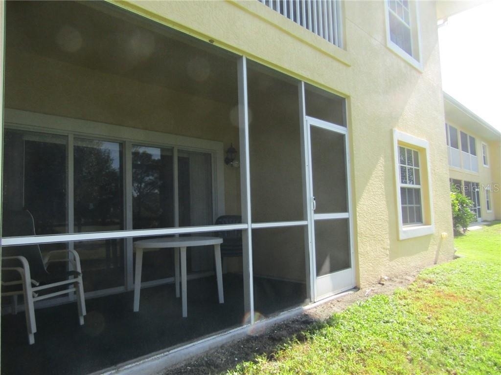 1275 Saxony Circle - Photo 13