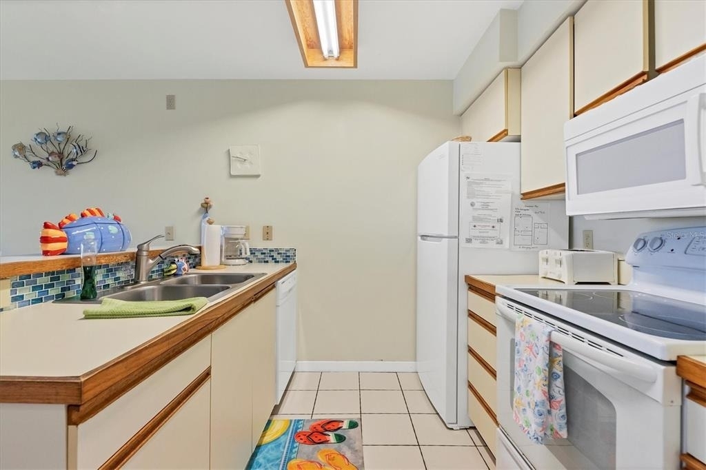 9400 Little Gasparilla Island - Photo 8