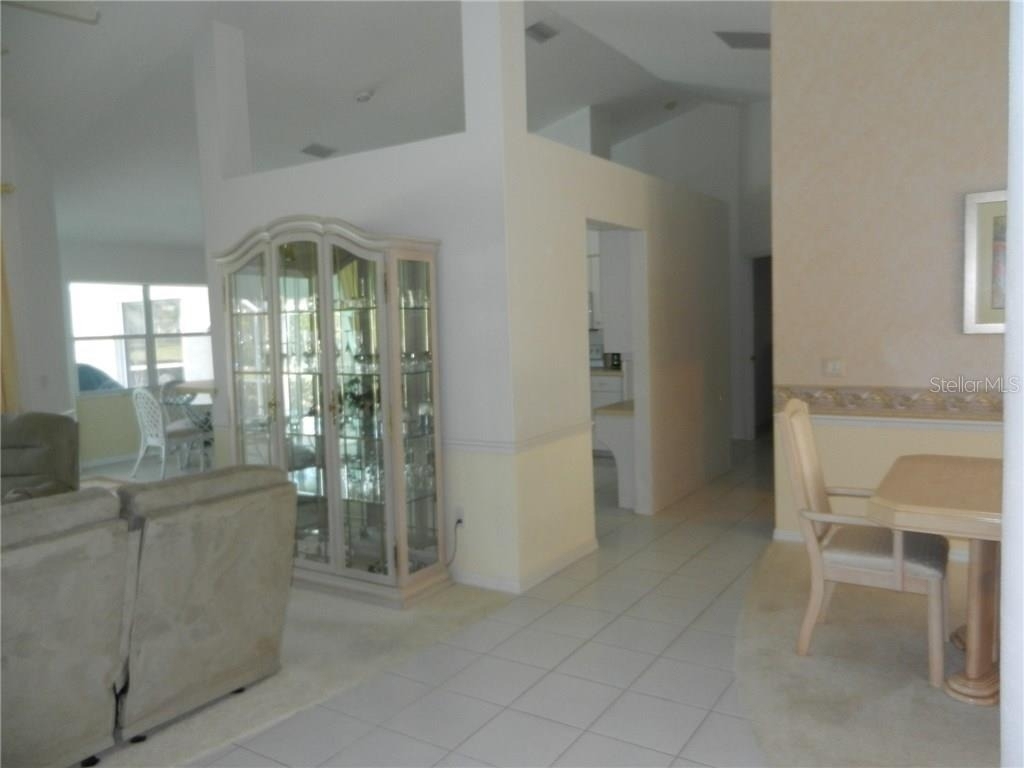 589 Rotonda Circle - Photo 2