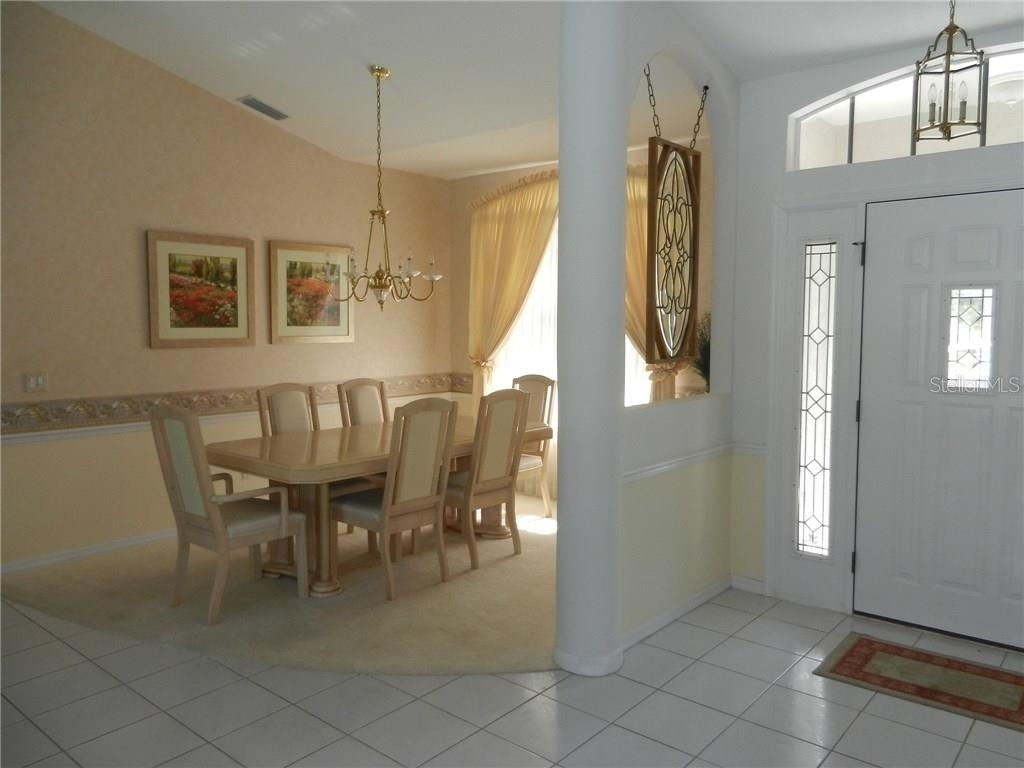 589 Rotonda Circle - Photo 4