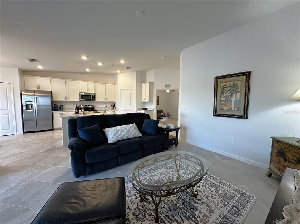 14241 Heritage Landing Boulevard - Photo 9