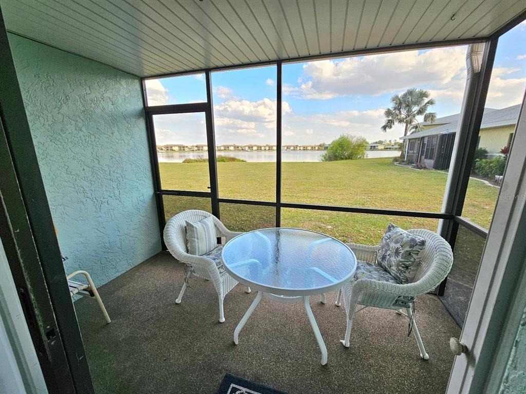 25225 Rampart Boulevard - Photo 30