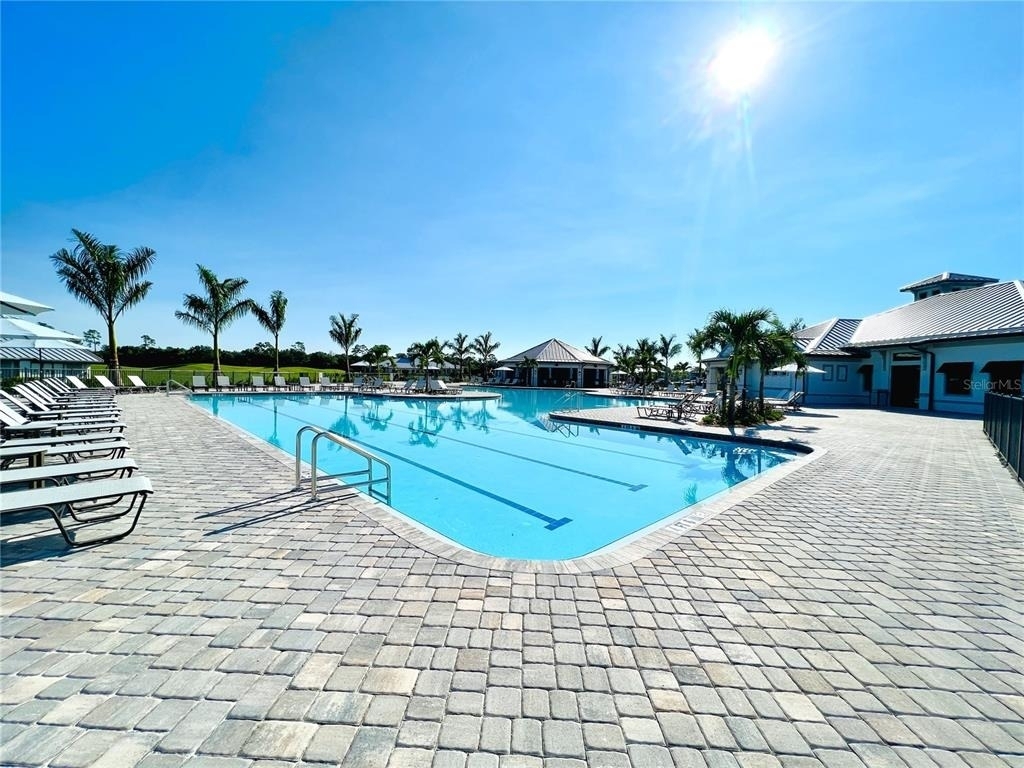 14041 Heritage Landing Boulevard - Photo 33
