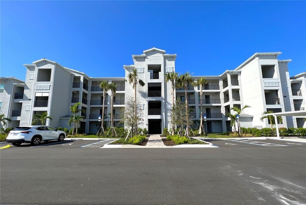 14051 Heritage Landing Boulevard - Photo 0
