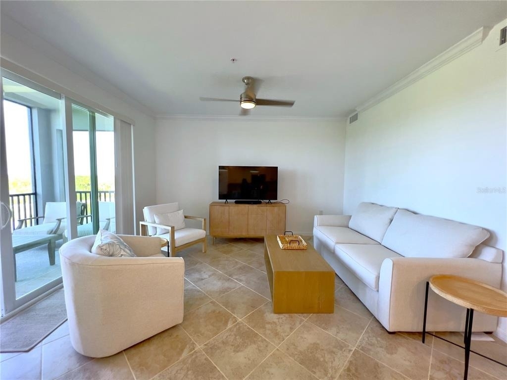 14051 Heritage Landing Boulevard - Photo 9