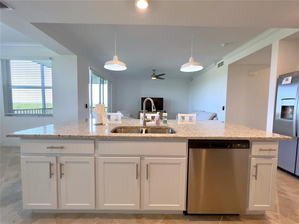 14051 Heritage Landing Boulevard - Photo 6