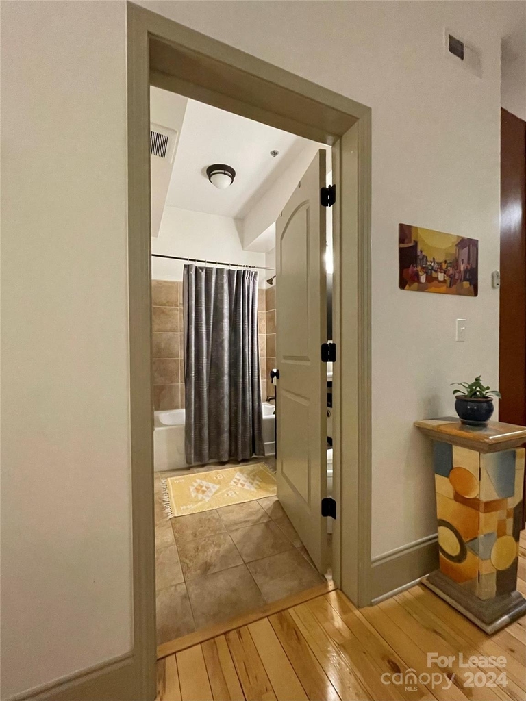 5 W Walnut Street - Photo 17