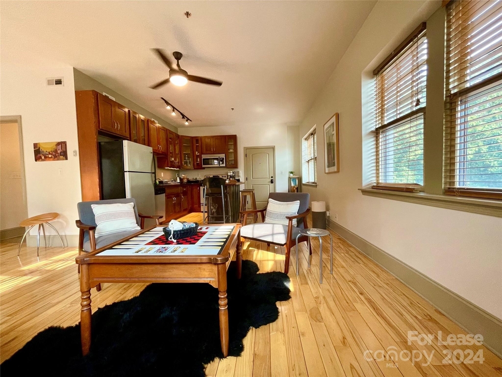 5 W Walnut Street - Photo 7