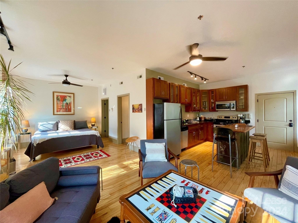 5 W Walnut Street - Photo 20