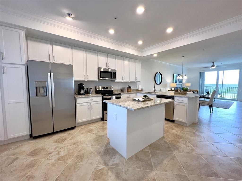 14061 Heritage Landing Boulevard - Photo 4