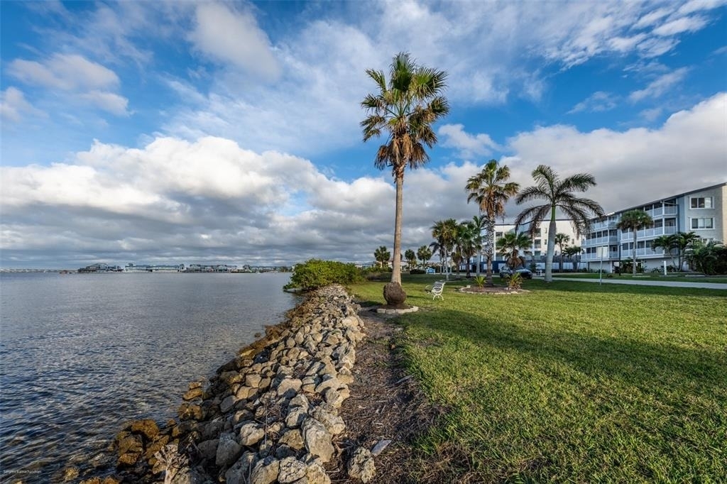 1477 Park Beach Circle - Photo 48
