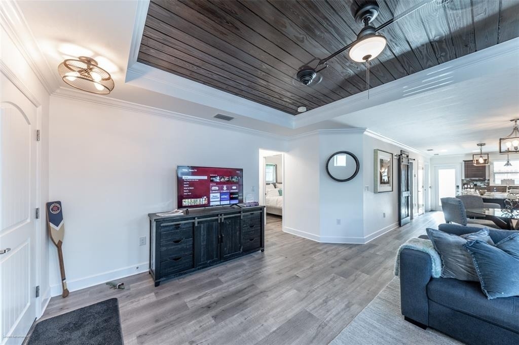 327 Harvey Street - Photo 9