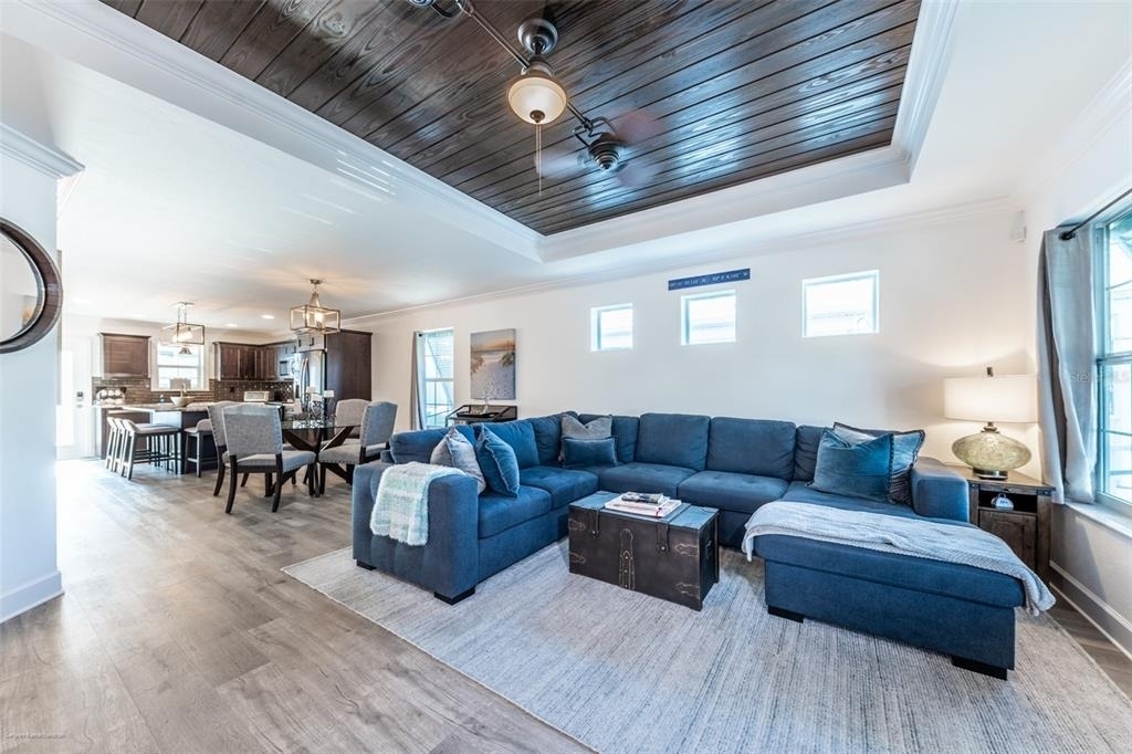 327 Harvey Street - Photo 11