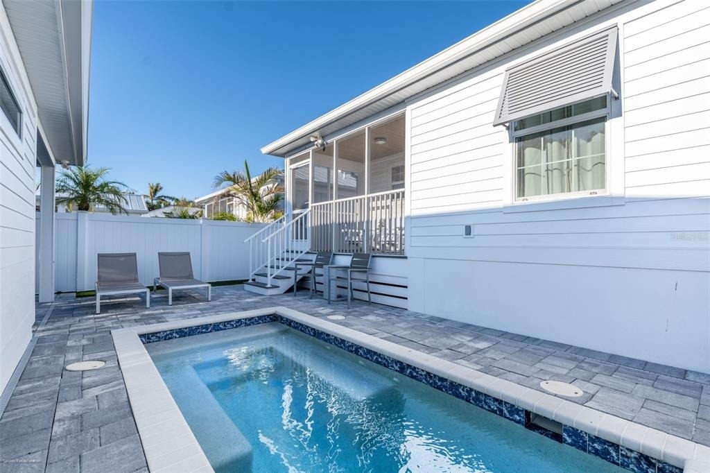 327 Harvey Street - Photo 1