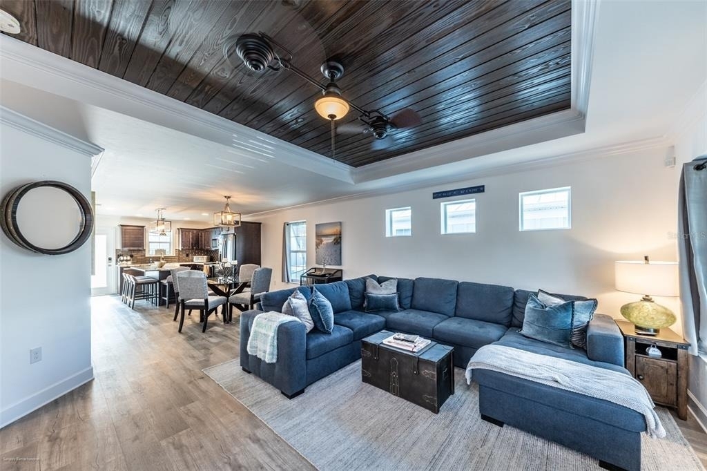 327 Harvey Street - Photo 8