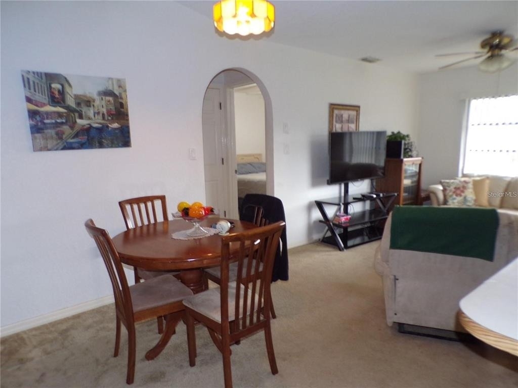1011 Tropical Avenue Nw - Photo 5