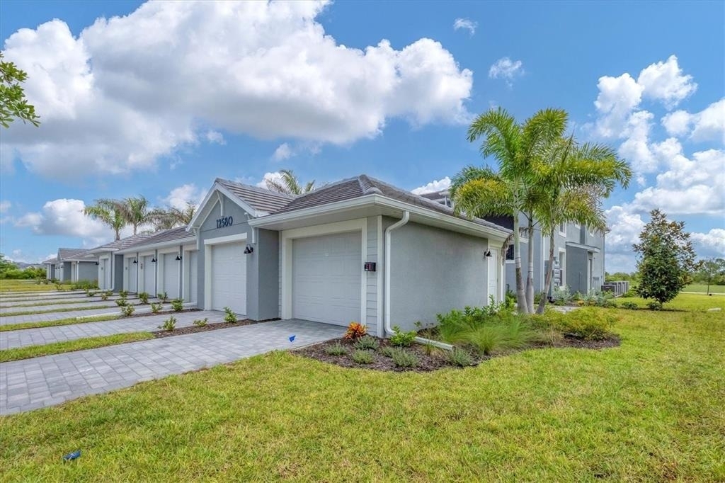 12580 Galapagos Court - Photo 0