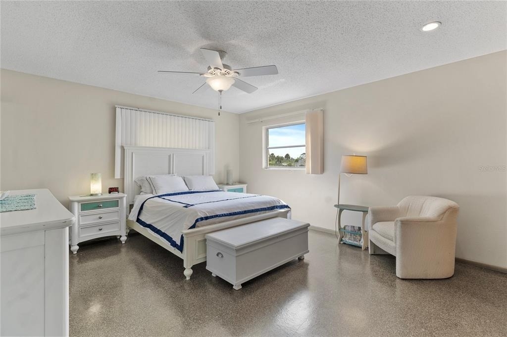 8034 Trionfo Avenue - Photo 16