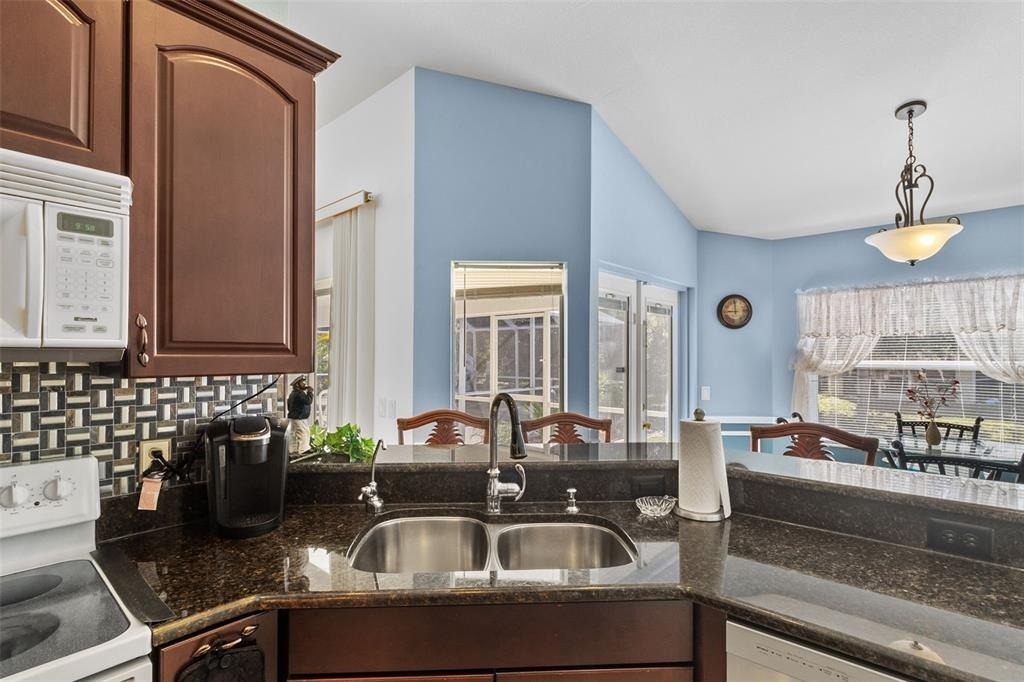 4812 Kenvil Drive - Photo 14