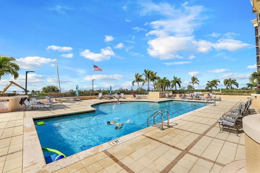 3313 Sunset Key Circle - Photo 3
