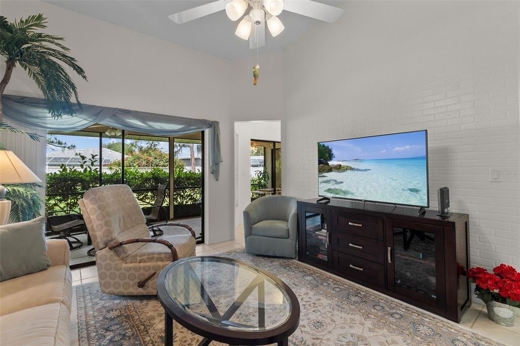 235 Southampton Lane - Photo 6