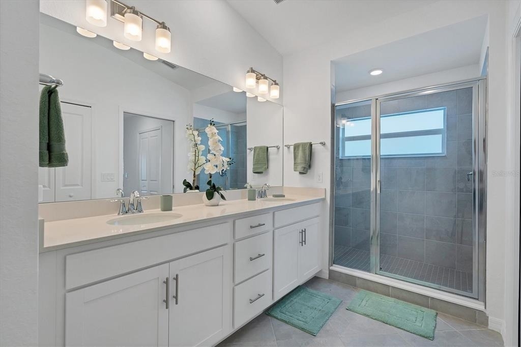 14224 Heirtage Landing Boulevard - Photo 18