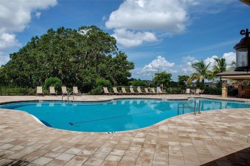 7104 W Lenox Circle - Photo 1