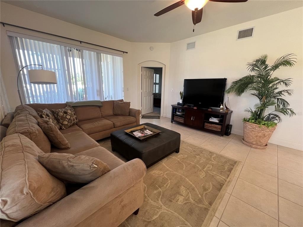 240 W End Drive - Photo 15