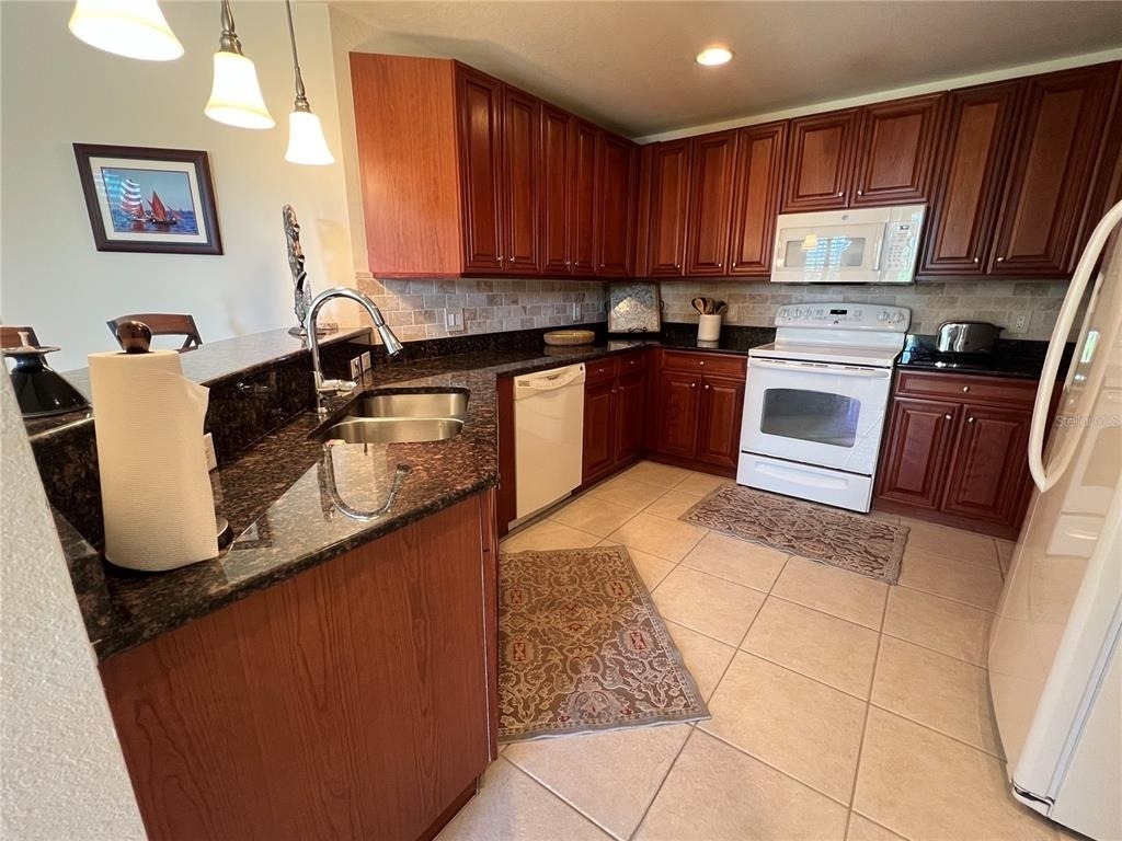 240 W End Drive - Photo 9