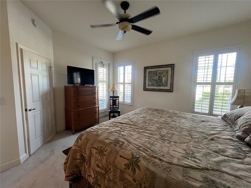 240 W End Drive - Photo 13