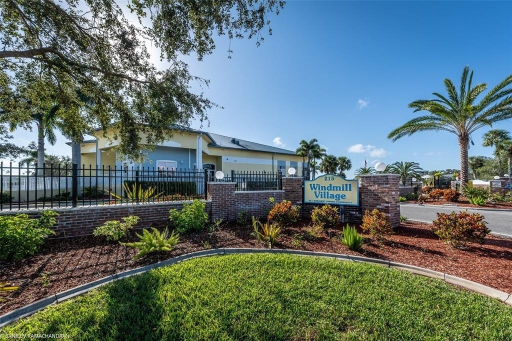 16 Freeman Avenue - Photo 35