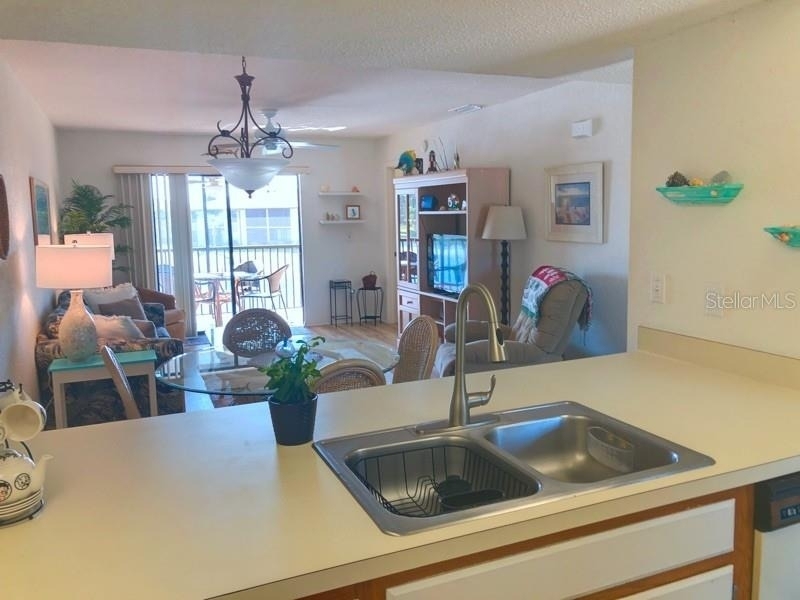 4024 Oakview Drive - Photo 7