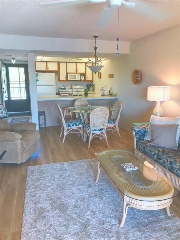 4024 Oakview Drive - Photo 6