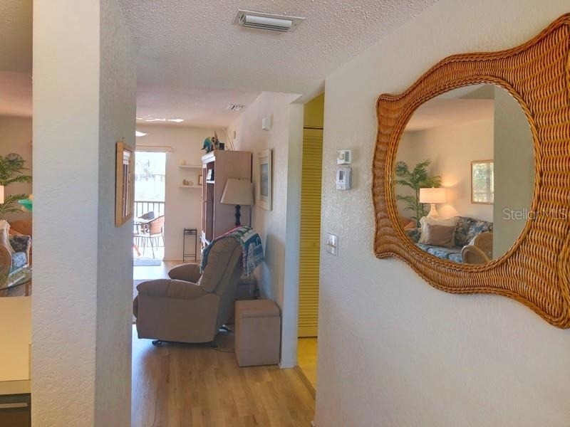 4024 Oakview Drive - Photo 2