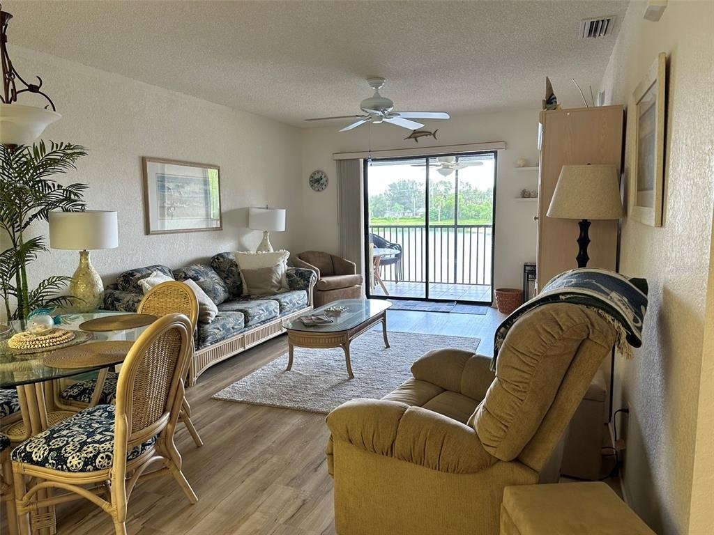 4024 Oakview Drive - Photo 9