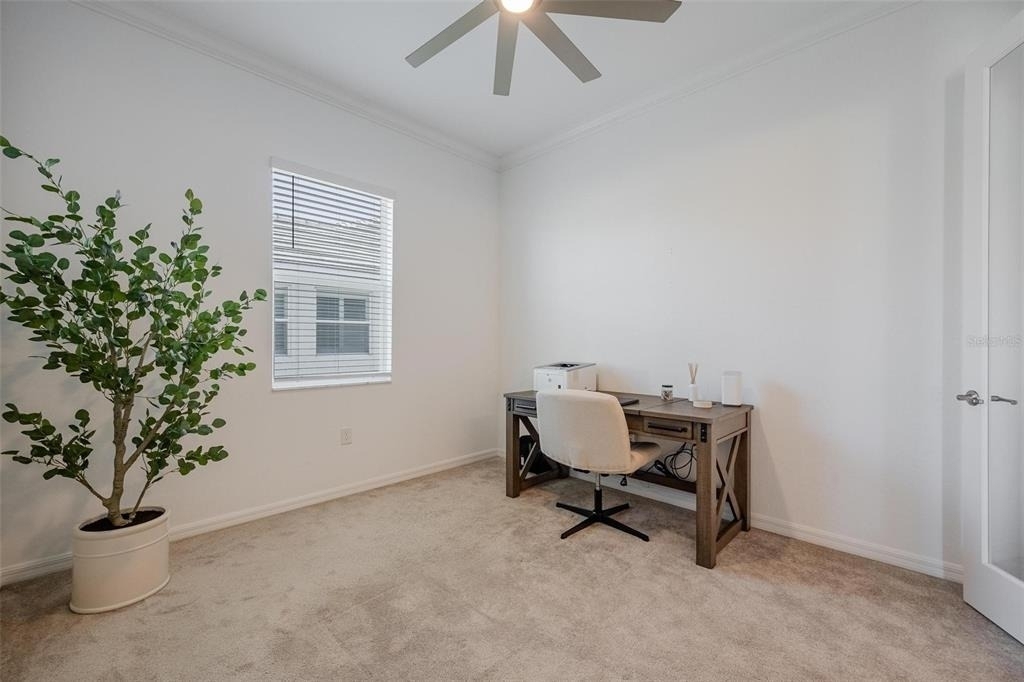 25199 Longmeadow Drive - Photo 13