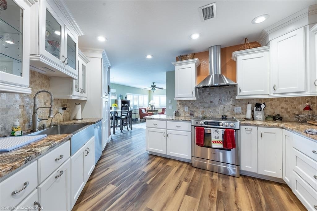 1801 Jamaica Way - Photo 2