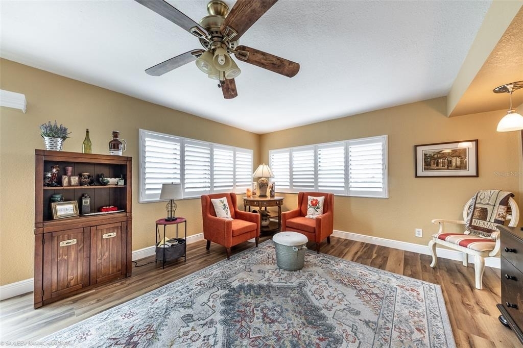 1801 Jamaica Way - Photo 9