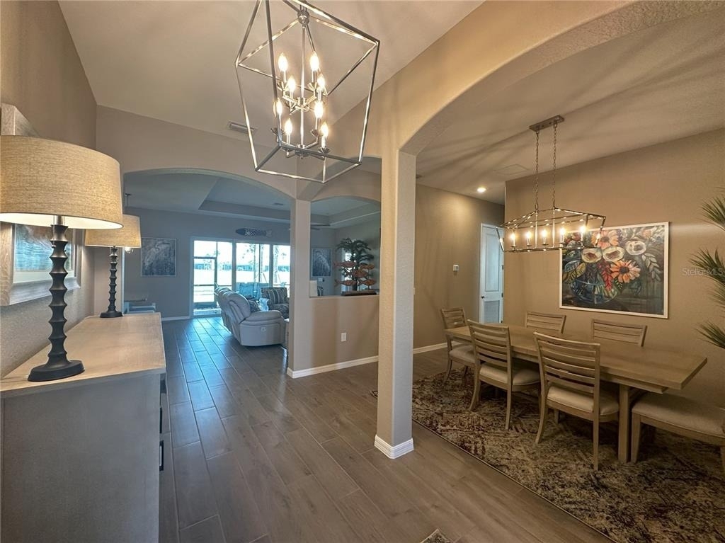 25115 Longmeadow Drive - Photo 2